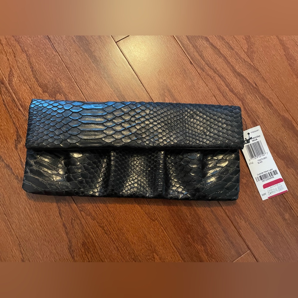 NWT Black Macy’s Clutch